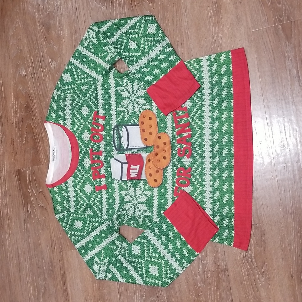 (L) FauxReal Printed T-Shirt Festive Holiday Graphic Classic Party Occasion